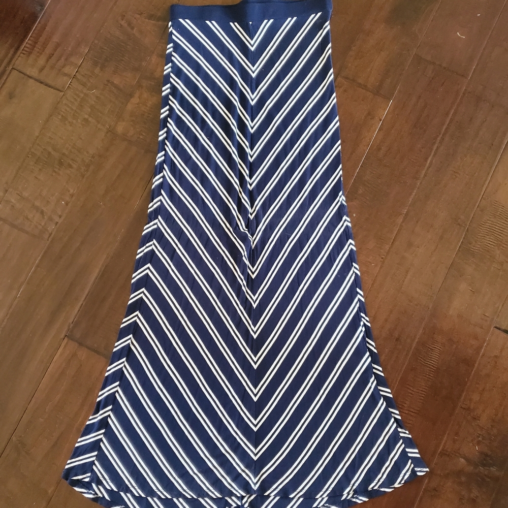 NY & Co Maxi Skirt - Navy/White - Small